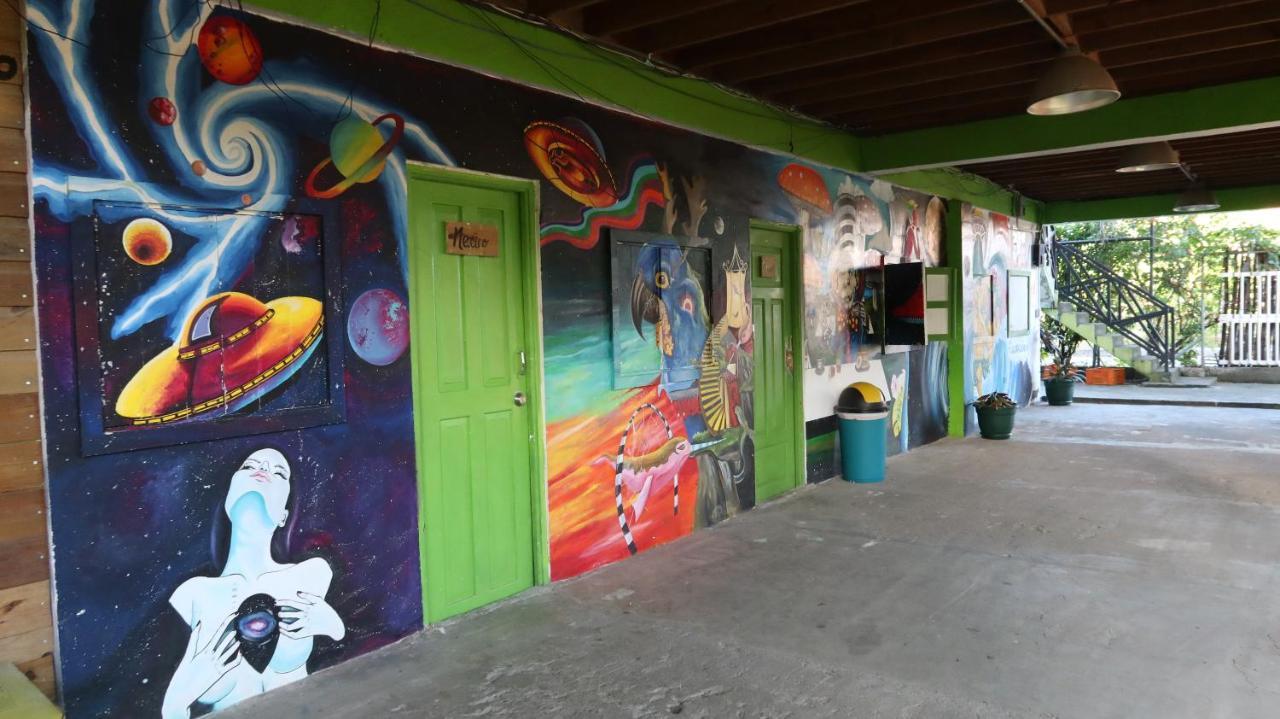The Bocas Corner Hotel Bocas del Toro Exterior photo